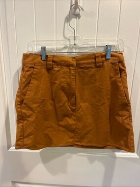 Women's Dark Tan Mini Skirt with Belt Loops Size M NWOT Preppy Holidays Classic